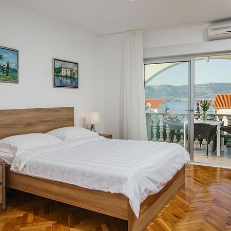 Apartments Bago โตรกีร์ ภายนอก รูปภาพ