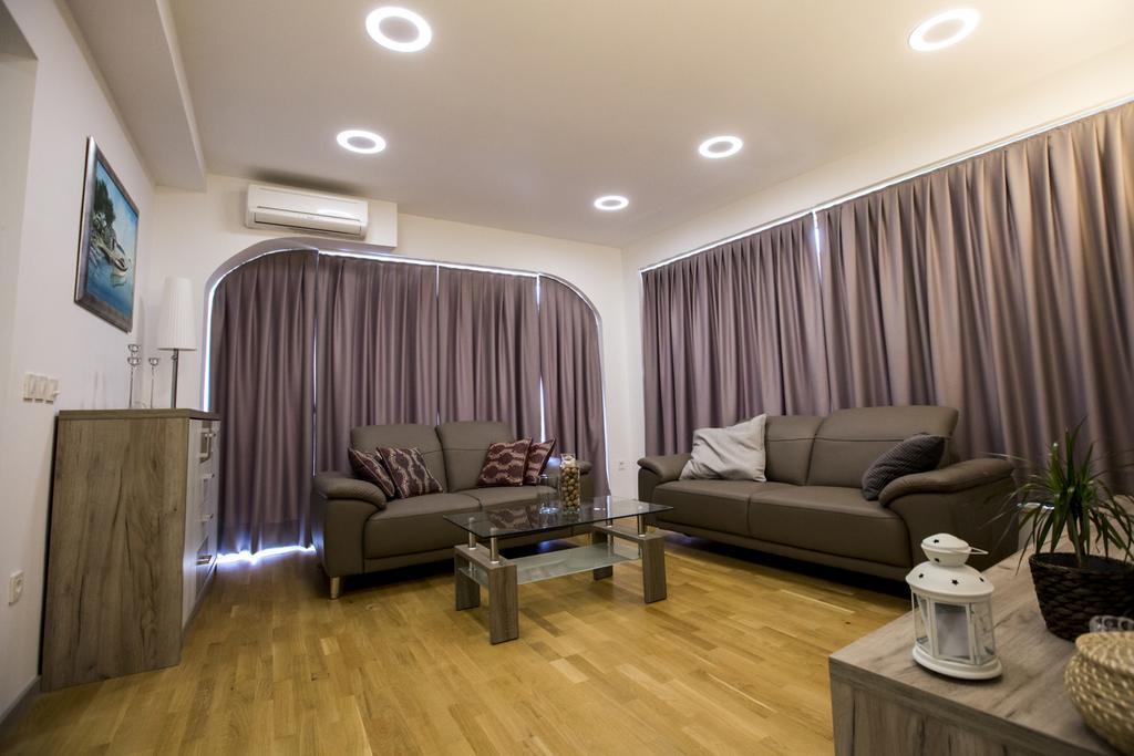 Apartments Bago โตรกีร์ ภายนอก รูปภาพ