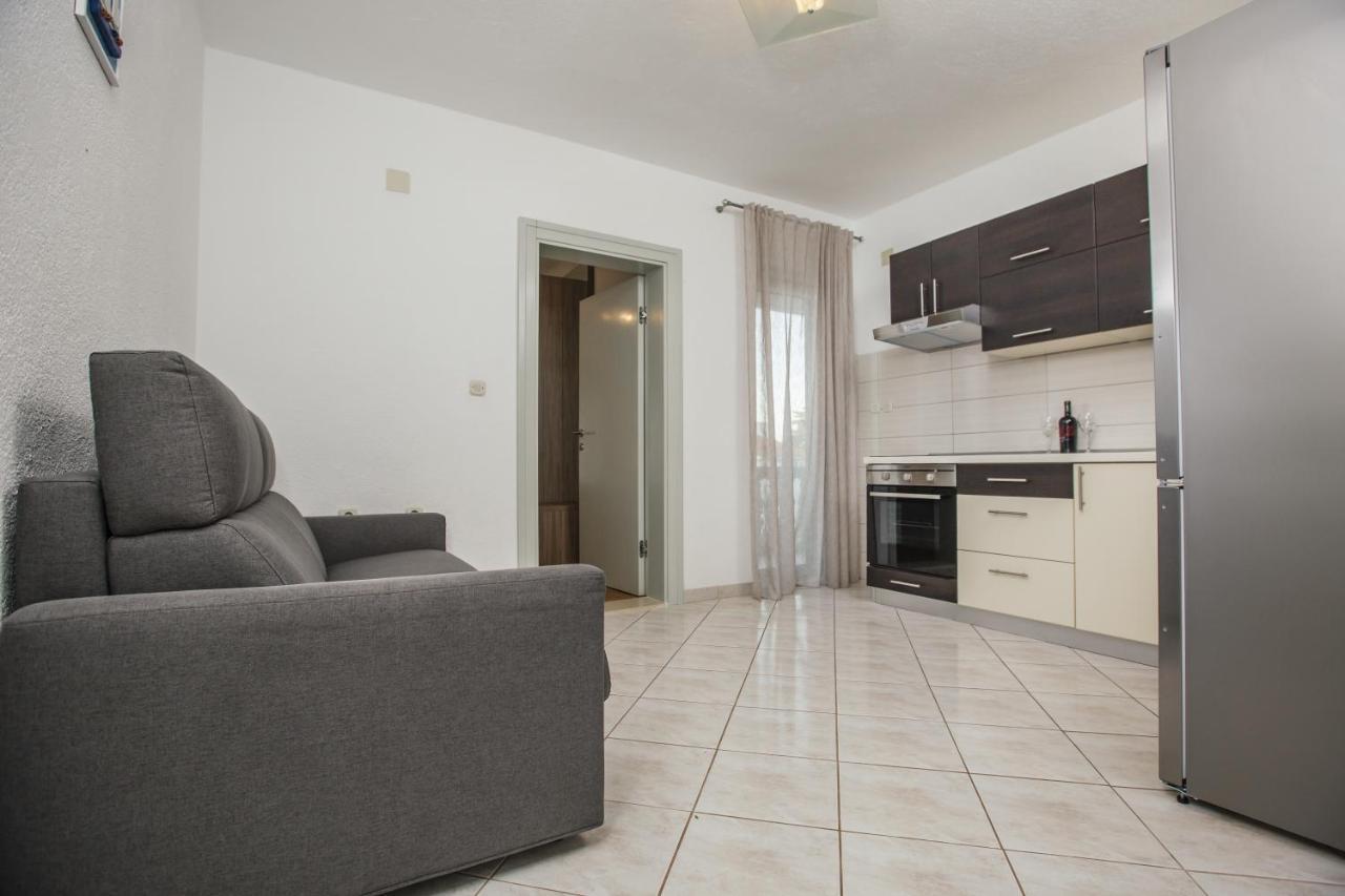 Apartments Bago โตรกีร์ ภายนอก รูปภาพ